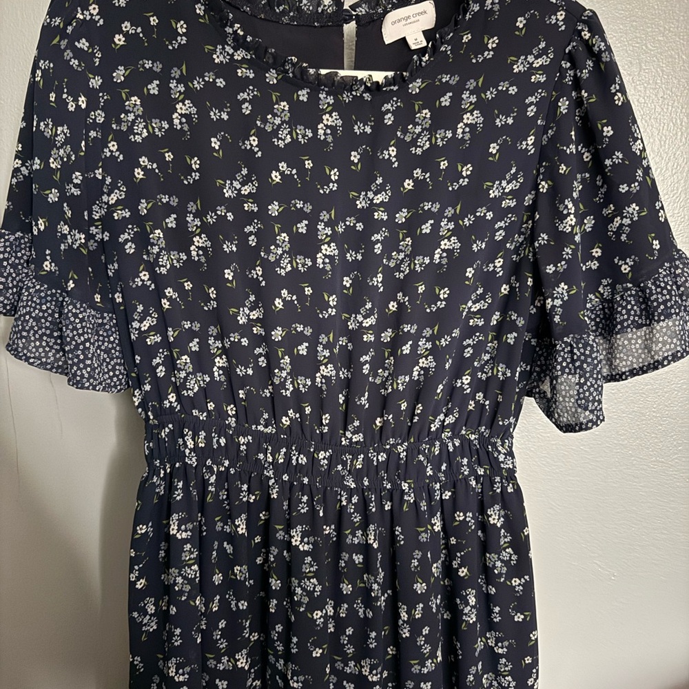 Floral Navy Blue Dress - Picture 5 of 6